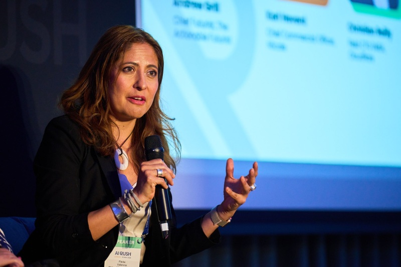 paola-valencia-ai-rush