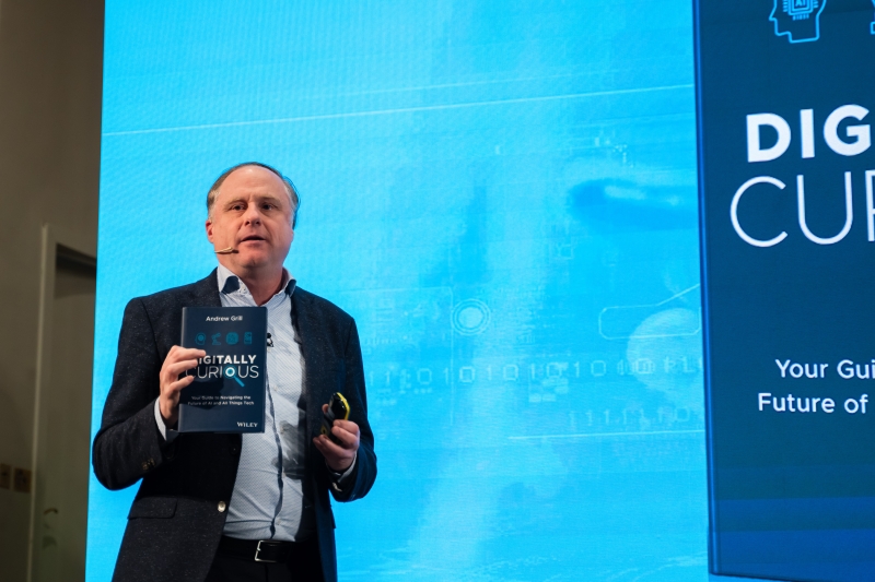 andrew-grill-fujifilm-europe-digitally-curious-book