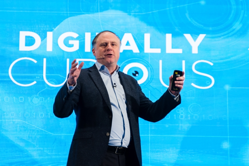 andrew-grill-fujifilm-europe-digitally-curious