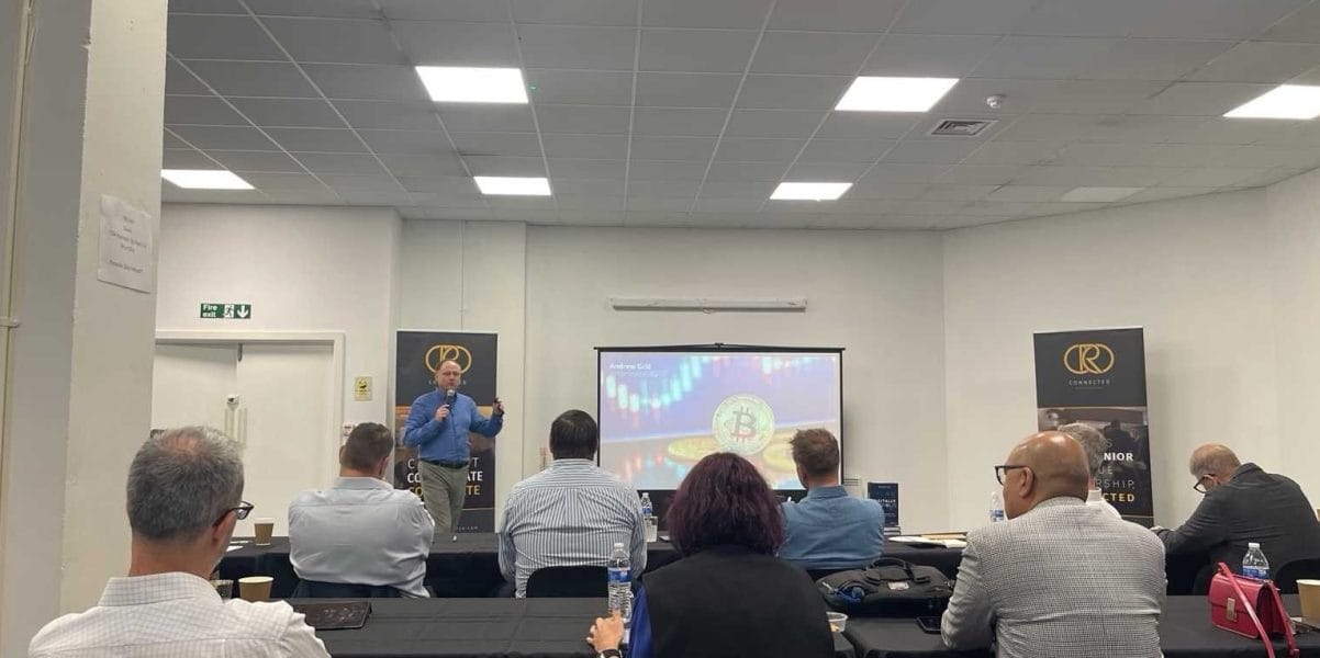 AG-cro-connected3 » The Actionable Futurist® Andrew Grill - Trusted Board-level Advisor & International Keynote Speaker
