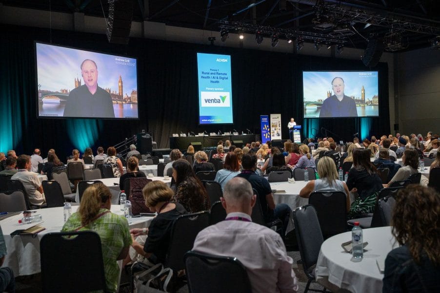 Global AI Keynote Speaker Andrew Grill delivering an inspiring keynote to an audience in Dawrin, Australia